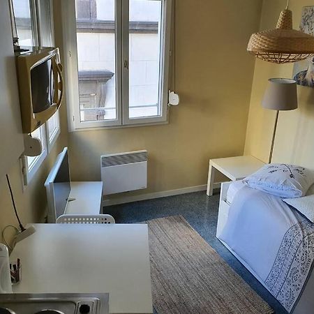 Studio Plein Centre Ville Jaude Apartment แคลร์มงต์-แฟร์รองด์ ภายนอก รูปภาพ